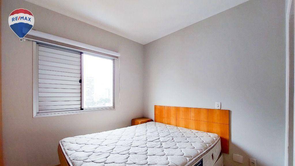 Apartamento para alugar com 3 quartos, 77m² - Foto 18