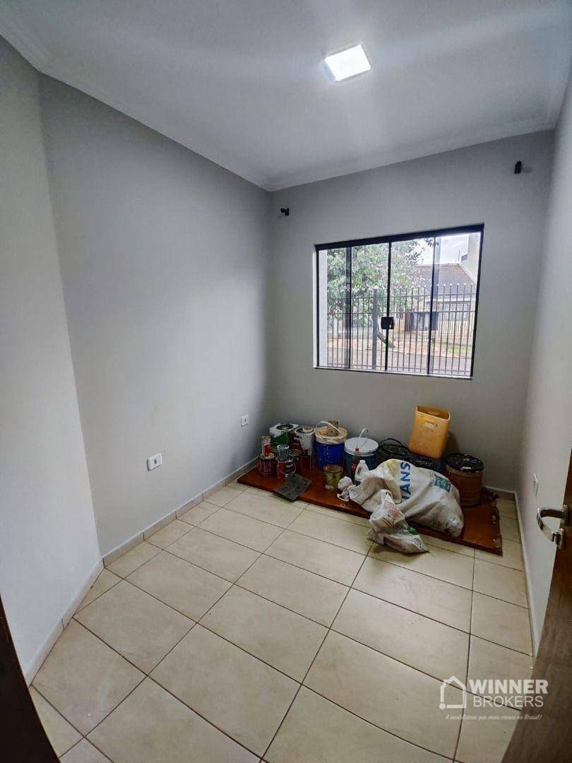 Casa à venda com 3 quartos, 99m² - Foto 14