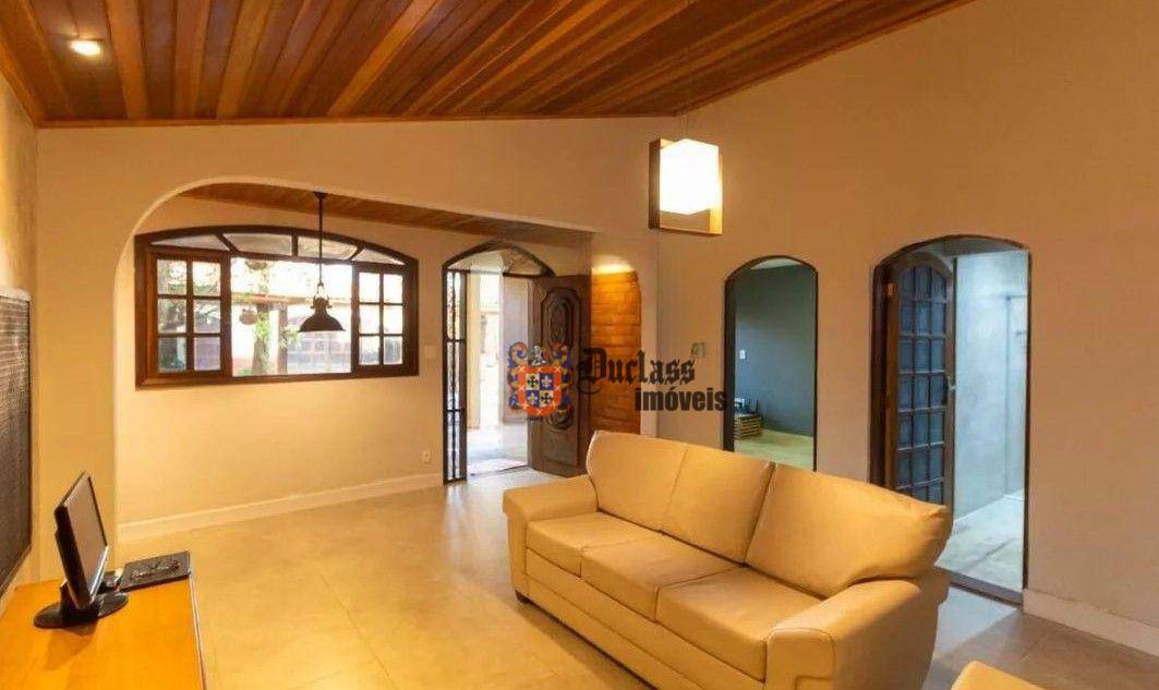 Casa à venda com 3 quartos, 250m² - Foto 17