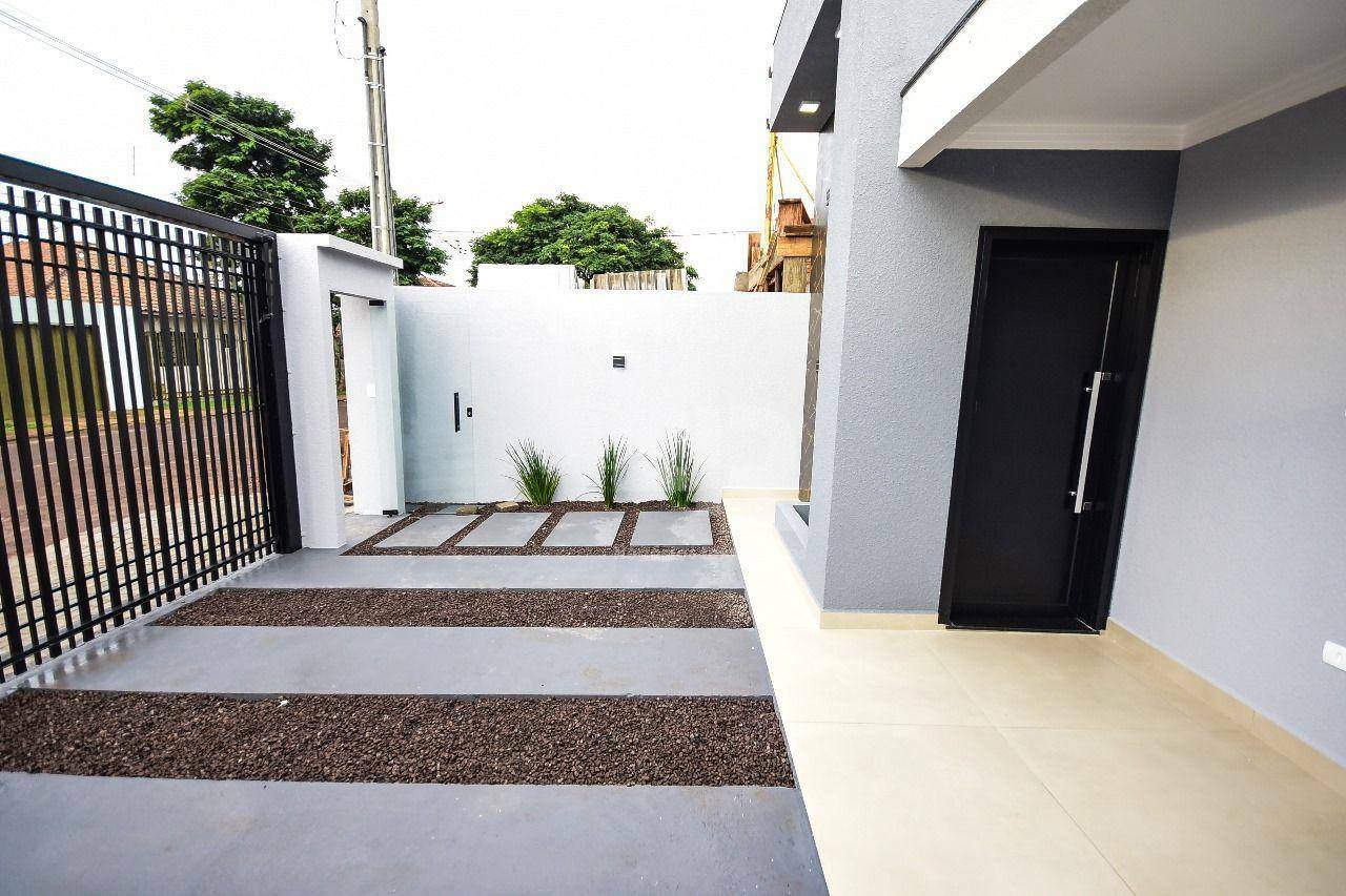 Casa à venda com 3 quartos, 80m² - Foto 4