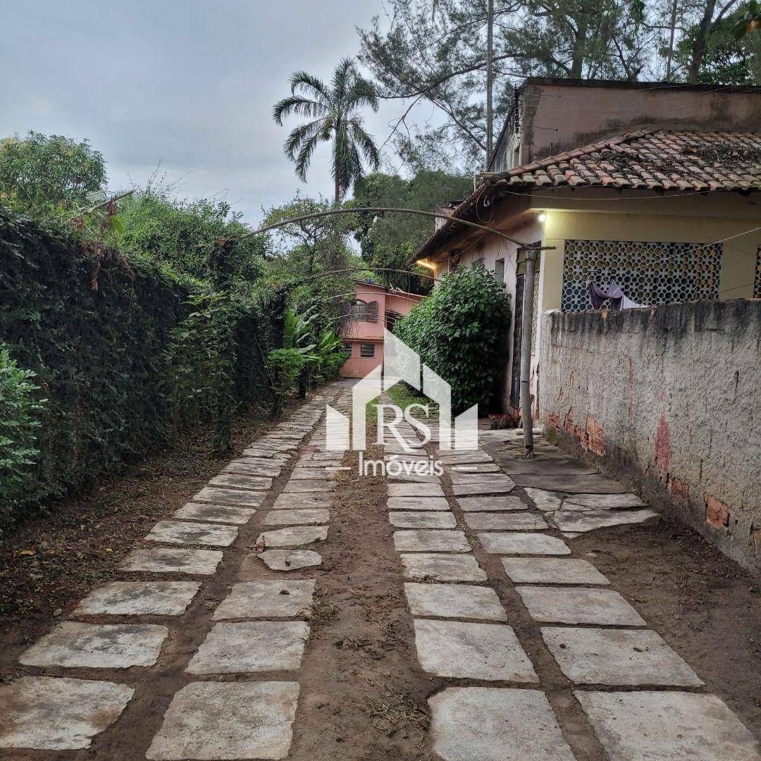 Casa à venda com 25 quartos, 10m² - Foto 13