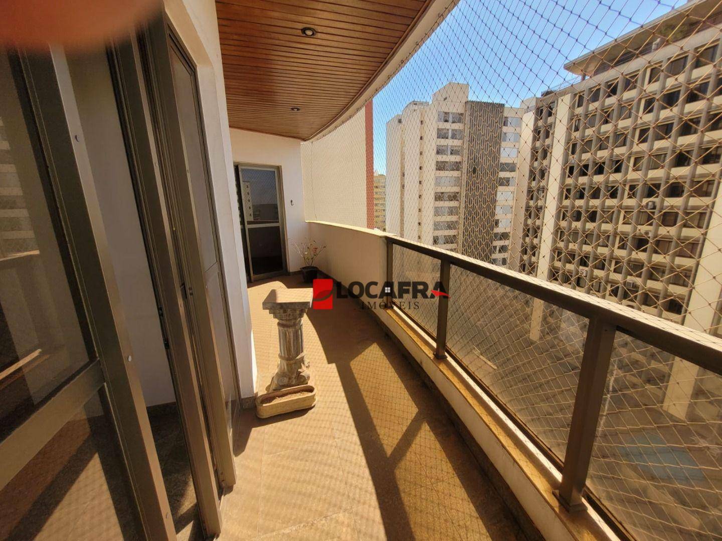 Apartamento à venda com 3 quartos, 304m² - Foto 31