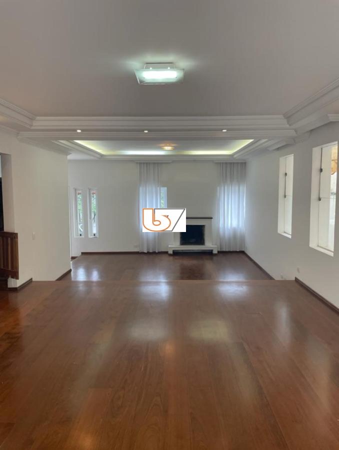 Casa de Condomínio para alugar com 5 quartos, 420m² - Foto 2