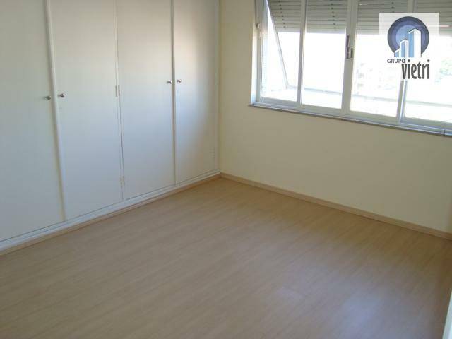 Apartamento à venda com 3 quartos, 97m² - Foto 3