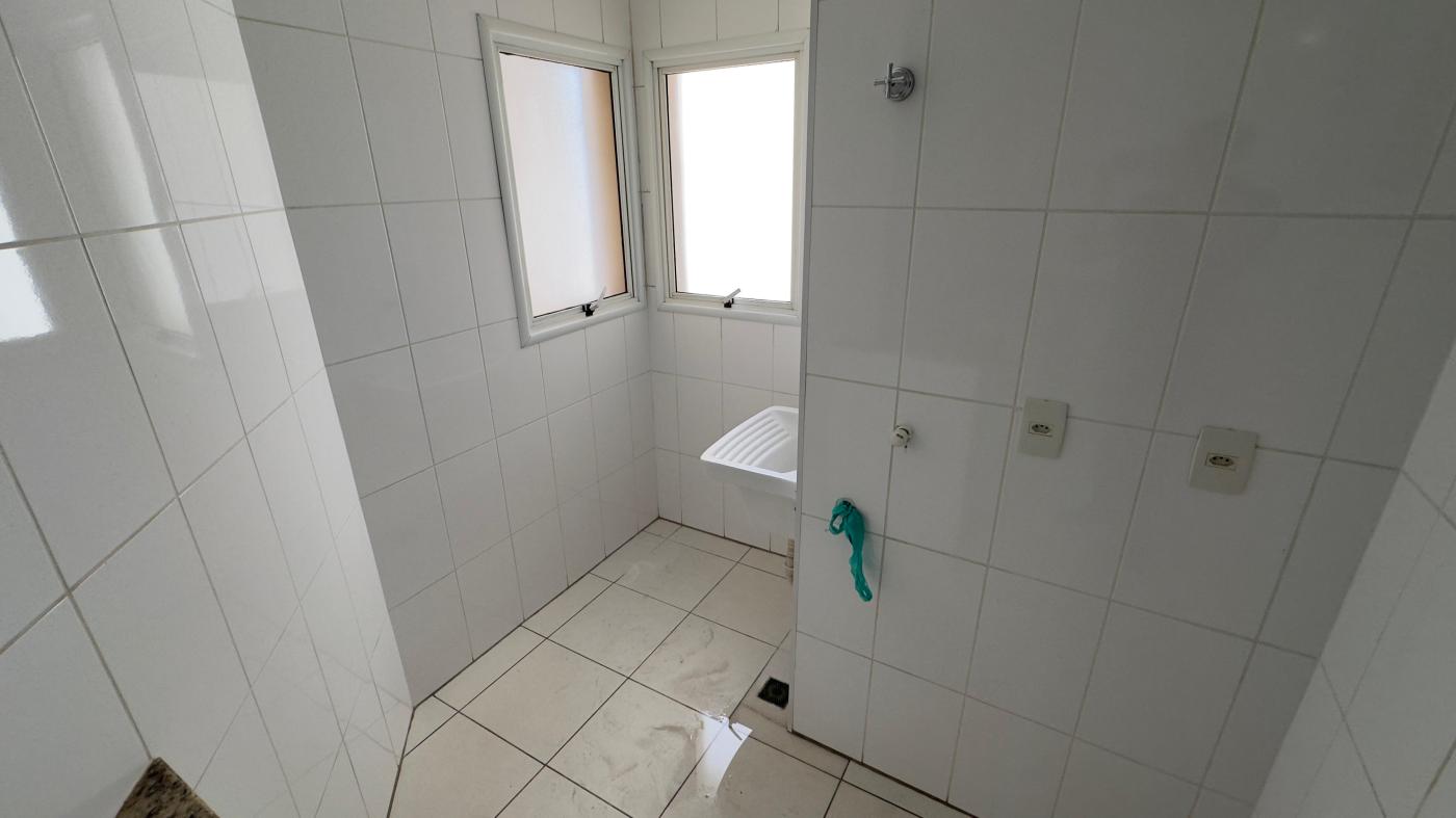 Apartamento à venda com 3 quartos, 85m² - Foto 12