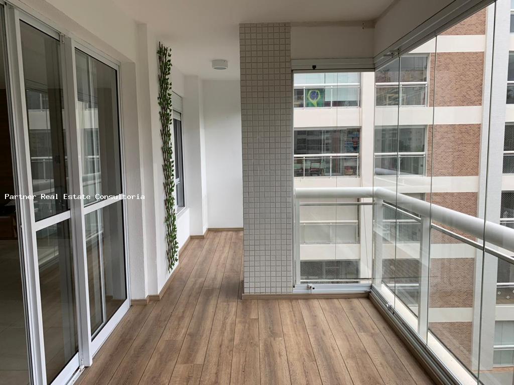 Apartamento à venda com 3 quartos, 173m² - Foto 21