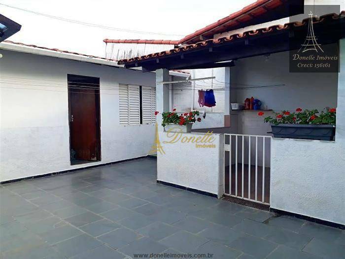 Casa à venda com 3 quartos, 260m² - Foto 6