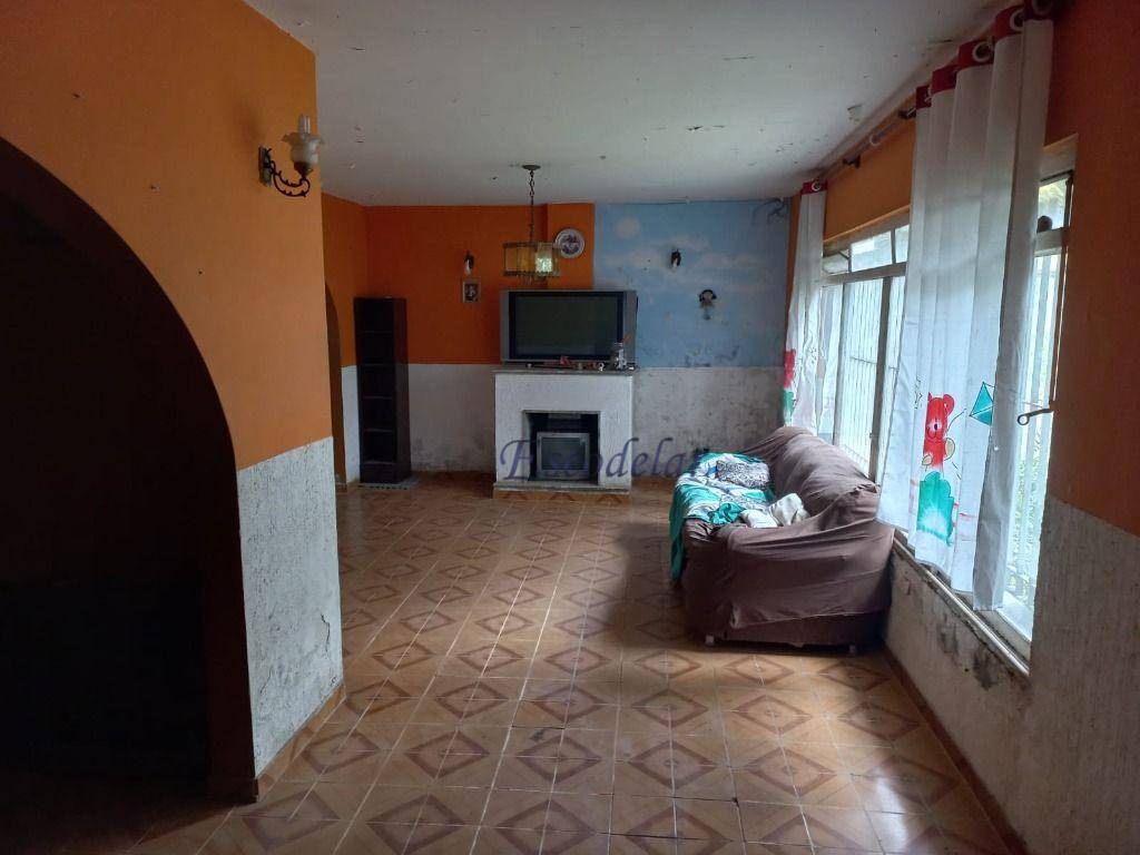 Sobrado à venda com 3 quartos, 300m² - Foto 17