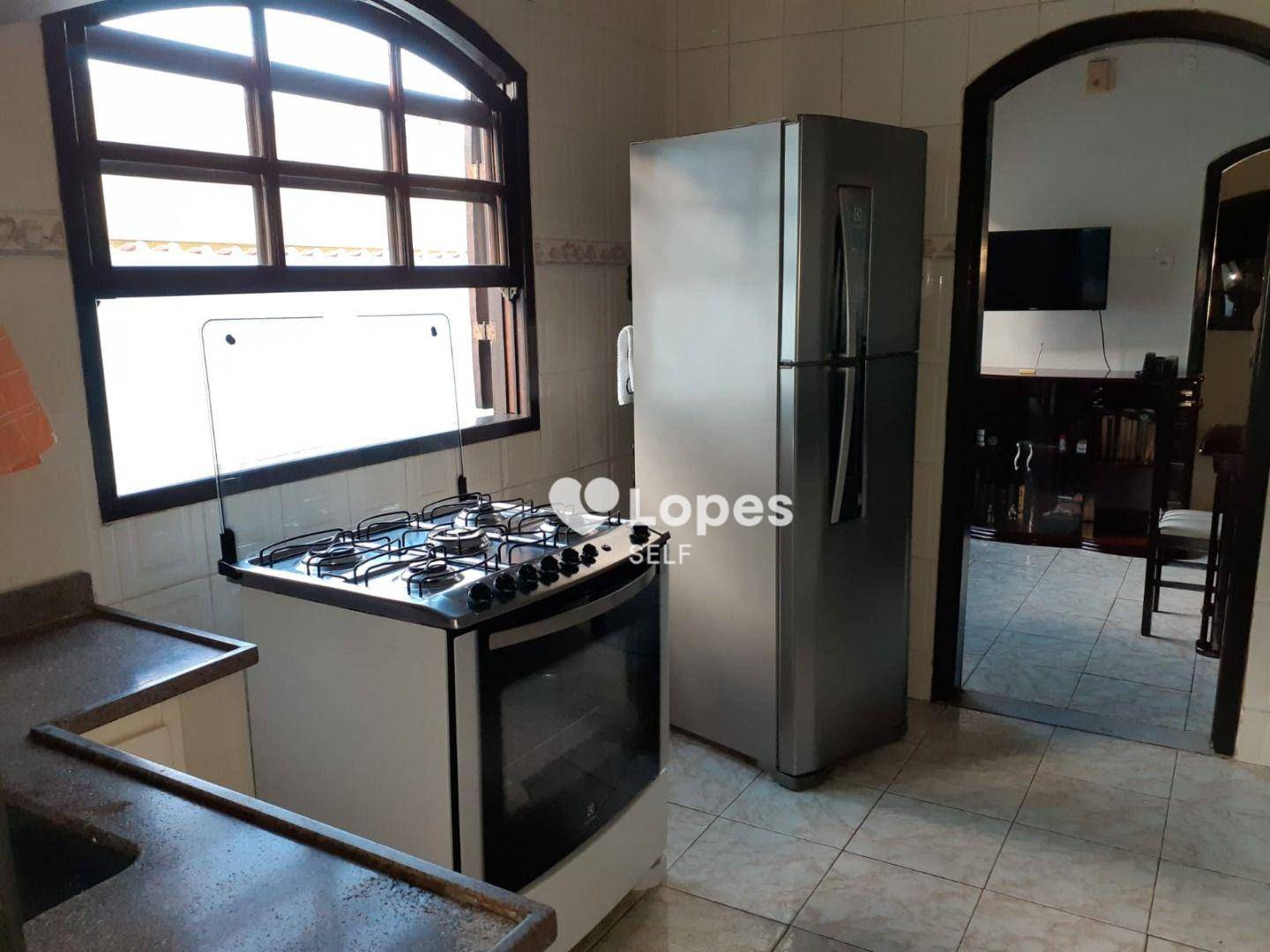 Casa à venda com 2 quartos, 136m² - Foto 14