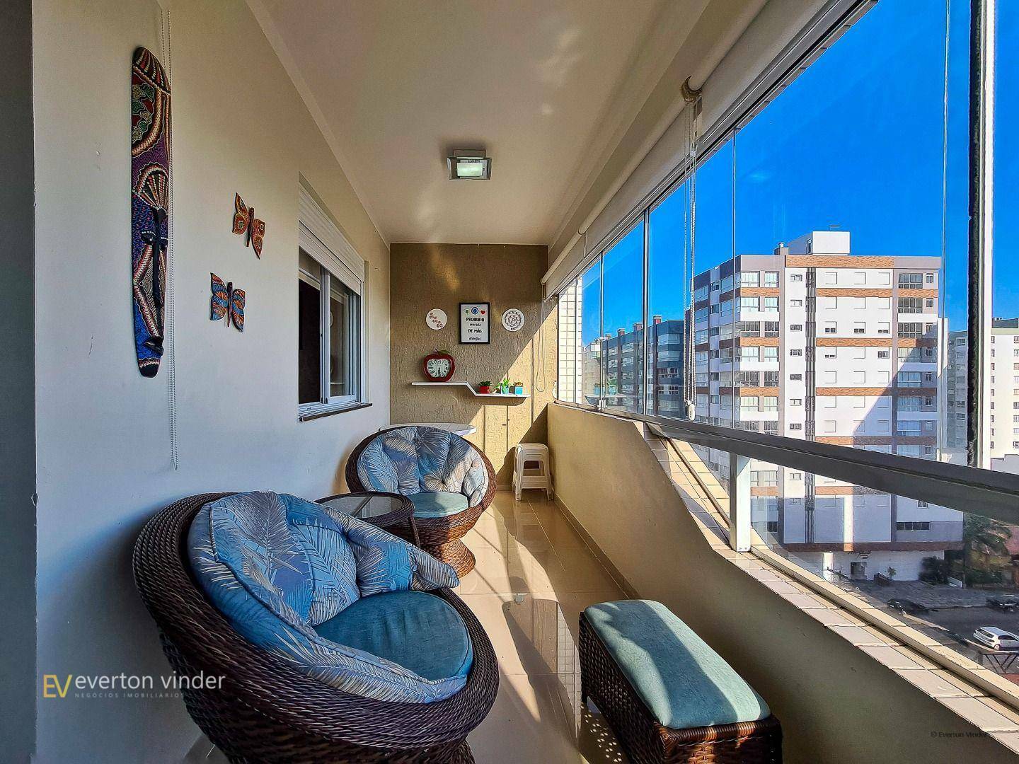 Apartamento à venda com 2 quartos, 104m² - Foto 7