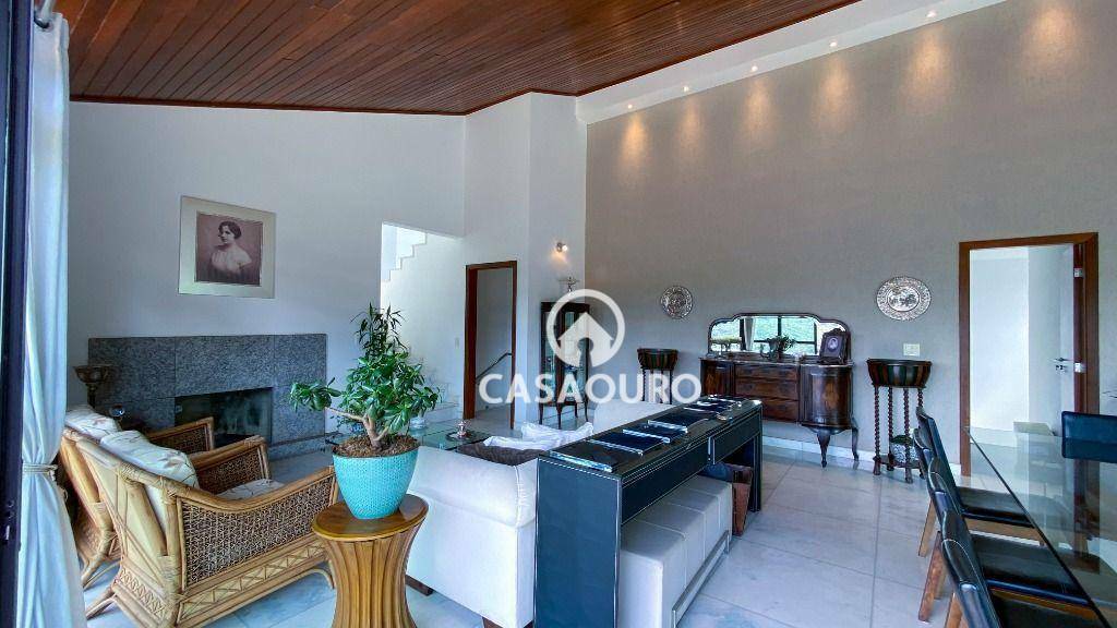 Casa de Condomínio à venda com 5 quartos, 590m² - Foto 12