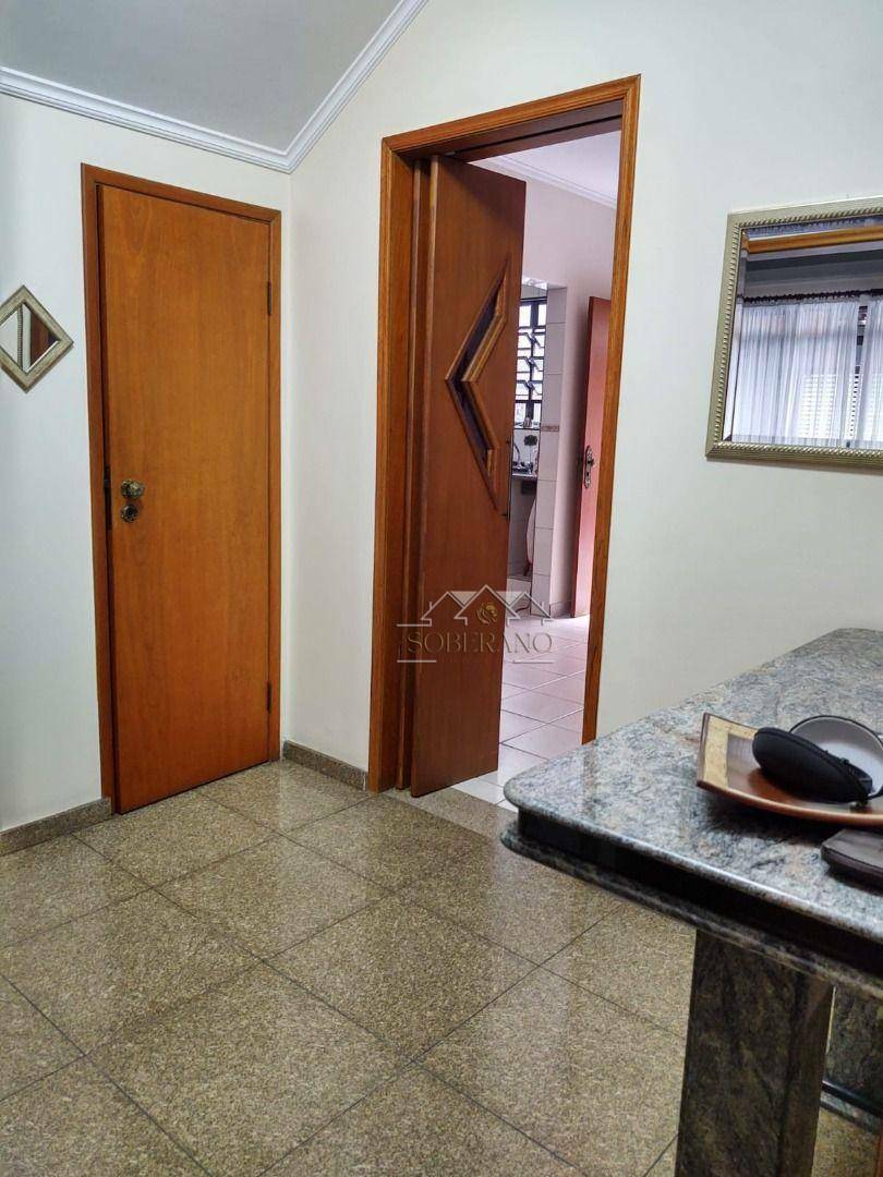 Sobrado à venda com 4 quartos, 345M2 - Foto 26