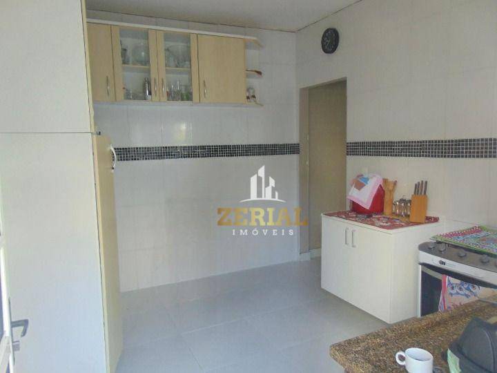 Casa à venda com 7 quartos, 260m² - Foto 11