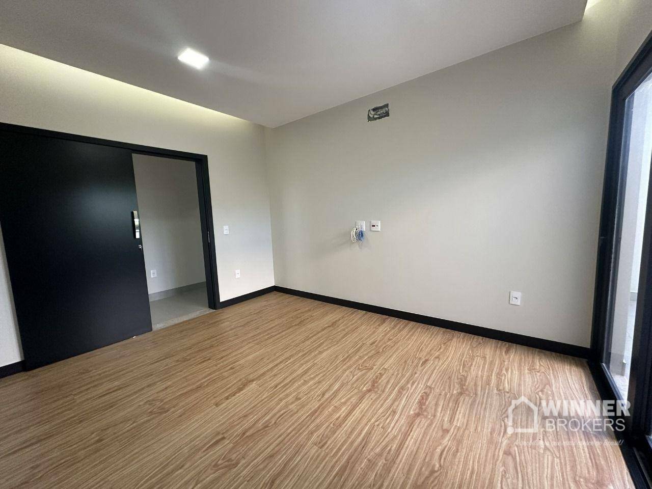 Casa de Condomínio à venda com 4 quartos, 345m² - Foto 13