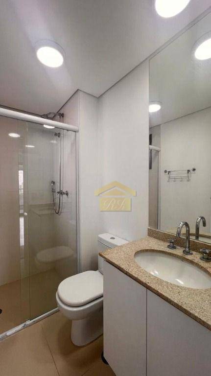 Apartamento para alugar com 2 quartos, 68m² - Foto 6