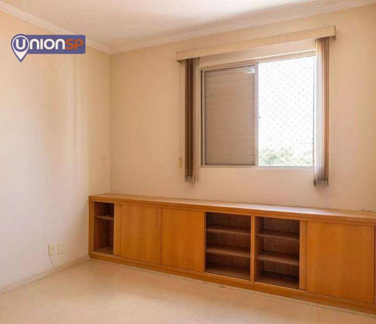 Apartamento à venda com 2 quartos, 65m² - Foto 10