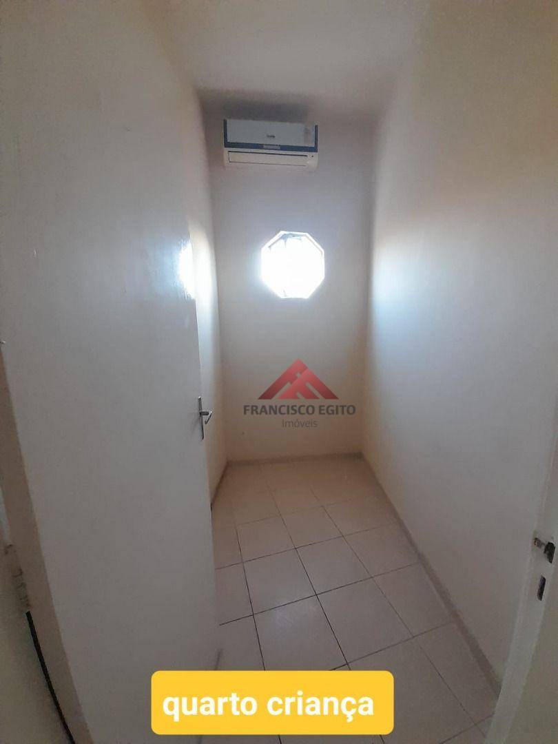 Apartamento à venda com 2 quartos, 112m² - Foto 3