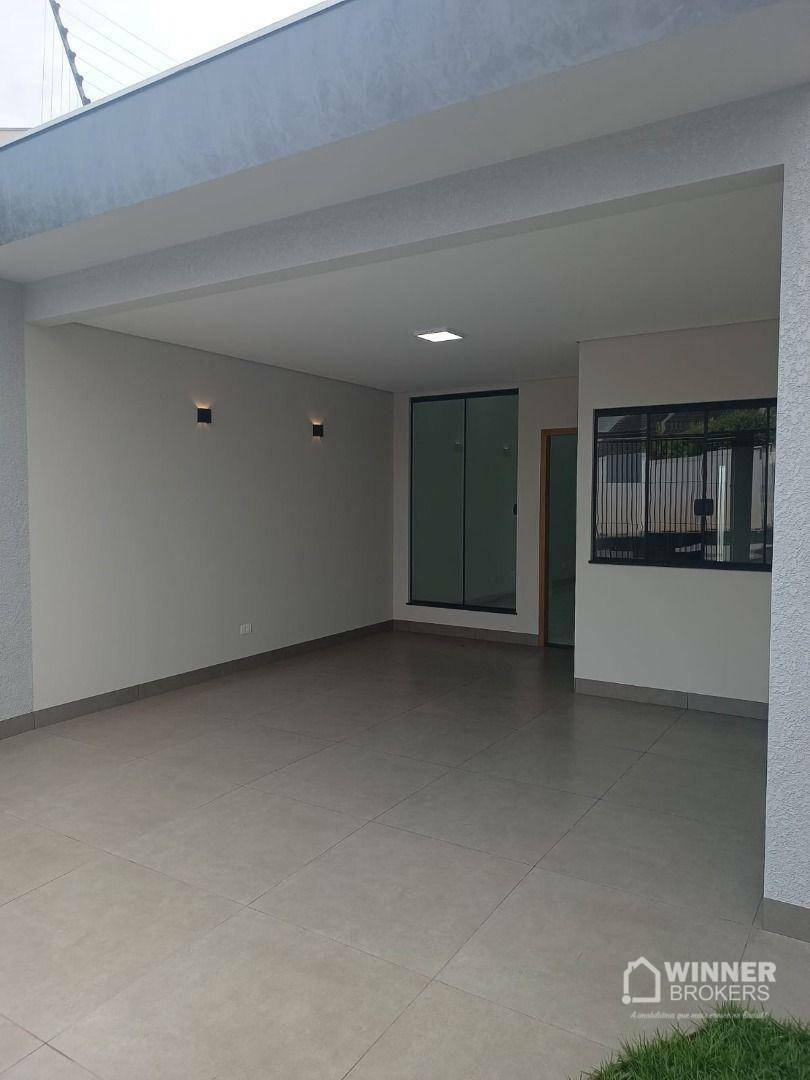 Casa à venda com 3 quartos, 100m² - Foto 5