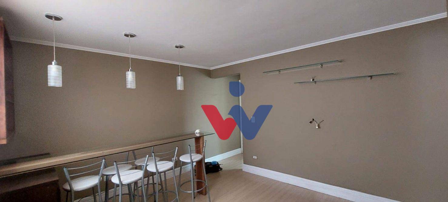 Apartamento à venda com 2 quartos, 45m² - Foto 1