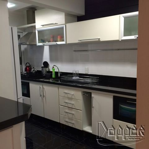 Apartamento para alugar com 2 quartos, 81m² - Foto 6