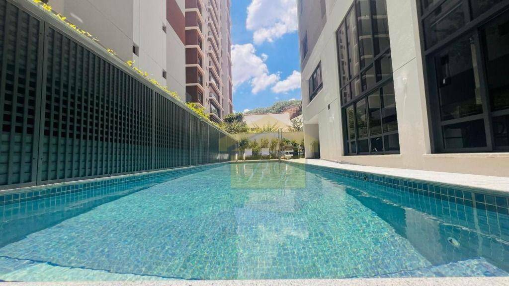 Apartamento à venda com 3 quartos, 141m² - Foto 25