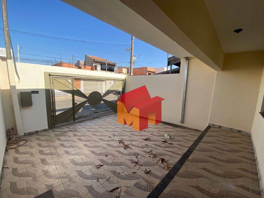 Casa à venda com 2 quartos, 100m² - Foto 3