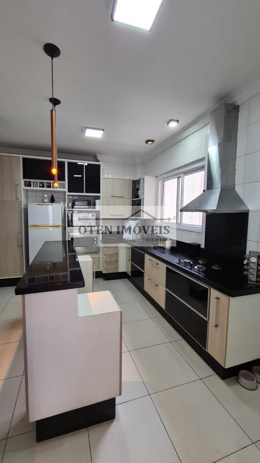 Apartamento à venda com 3 quartos, 122m² - Foto 13