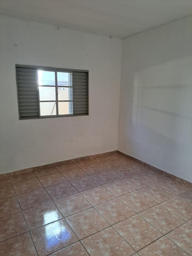 Casa à venda com 2 quartos, 238m² - Foto 11