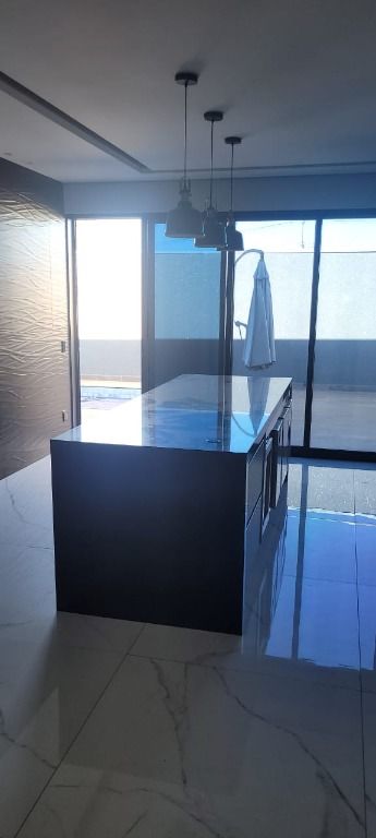 Casa de Condomínio à venda com 3 quartos, 204m² - Foto 12