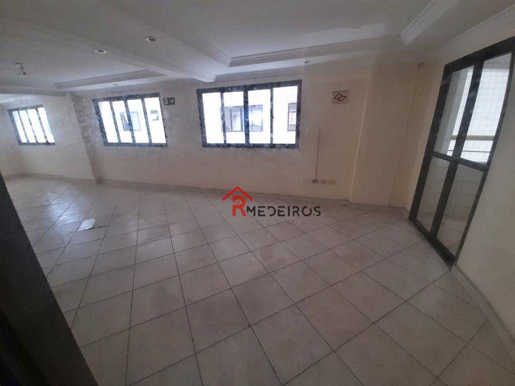 Apartamento à venda com 1 quarto, 50m² - Foto 17