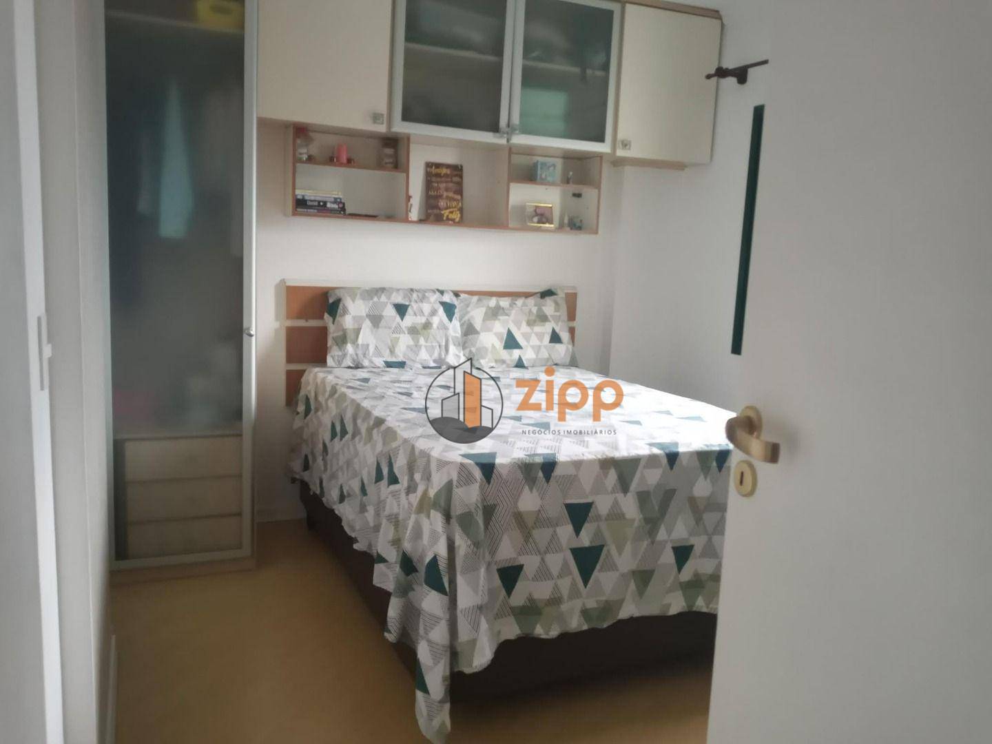 Apartamento à venda com 2 quartos, 68m² - Foto 13