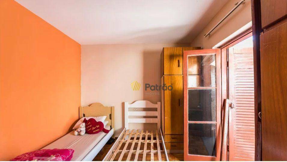 Casa à venda e aluguel com 5 quartos, 166m² - Foto 11