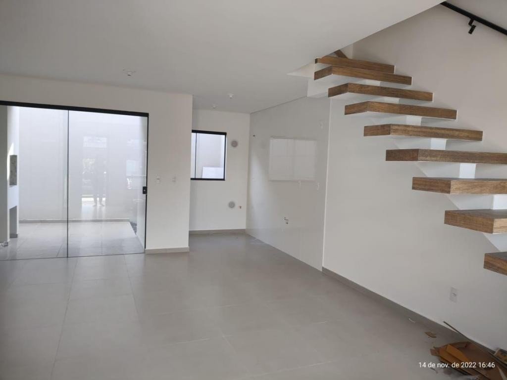 Sobrado à venda com 3 quartos, 90m² - Foto 2