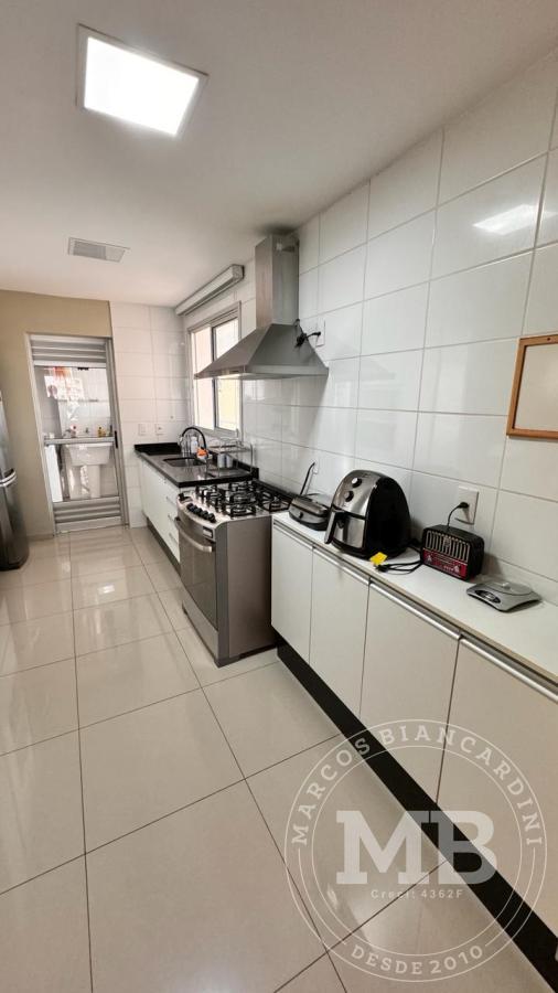 Apartamento à venda com 3 quartos, 156m² - Foto 29