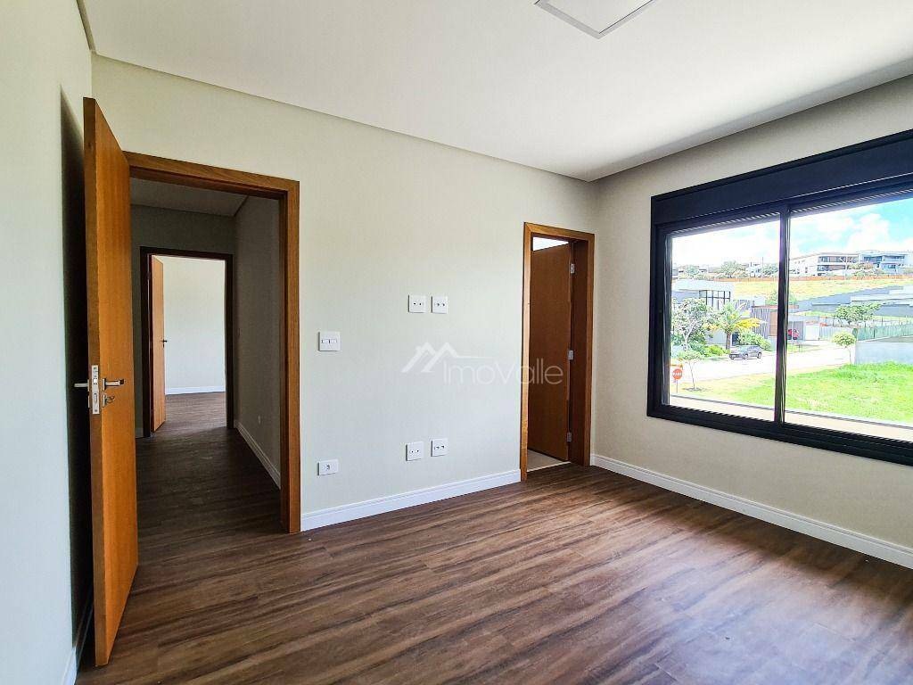 Casa de Condomínio à venda com 5 quartos, 400m² - Foto 30