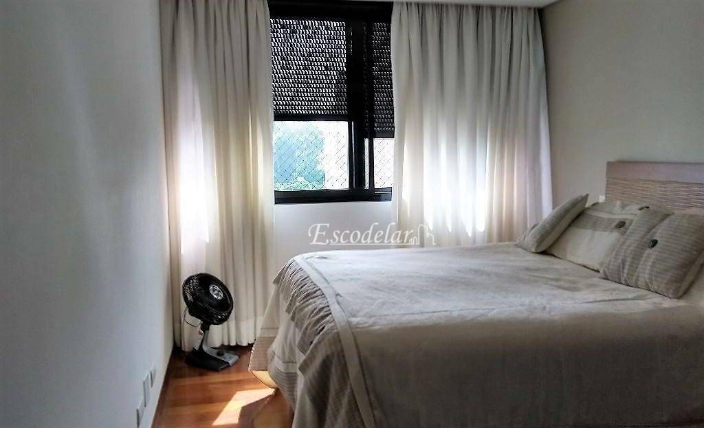 Apartamento à venda com 4 quartos, 210m² - Foto 13