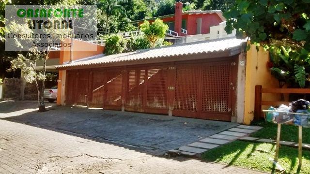 Casa de Condomínio à venda com 5 quartos, 560m² - Foto 2