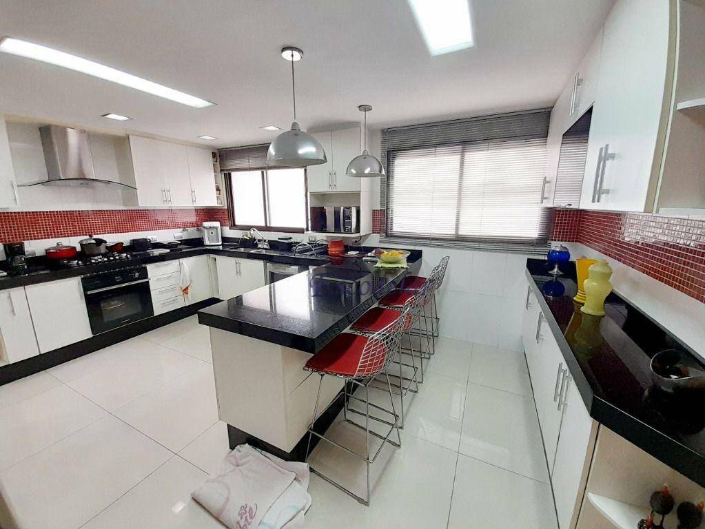 Apartamento à venda com 4 quartos, 240m² - Foto 19