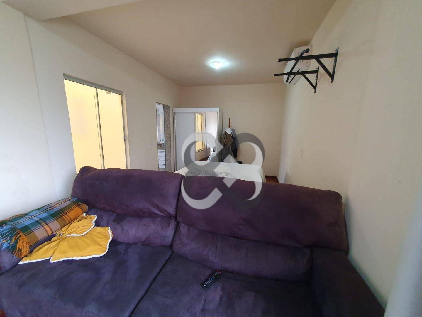 Sobrado, 6 quartos, 364 m² - Foto 19