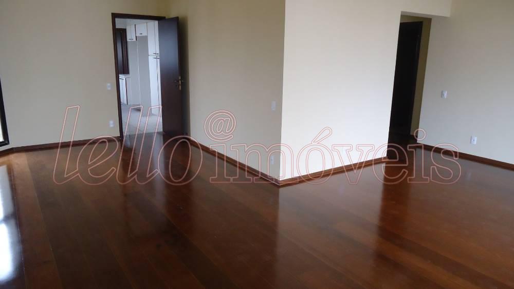 Apartamento para alugar com 3 quartos, 202m² - Foto 2