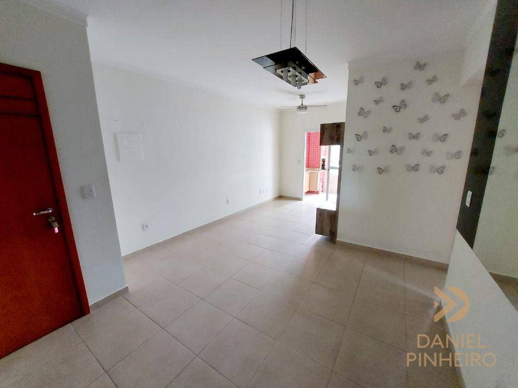 Apartamento à venda com 2 quartos, 75m² - Foto 4