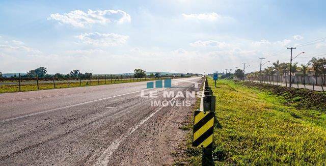 Terreno à venda, 68000M2 - Foto 2