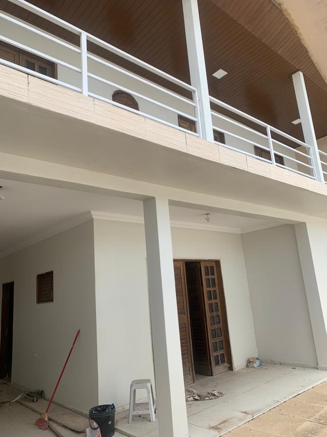 Casa à venda com 6 quartos, 300m² - Foto 3