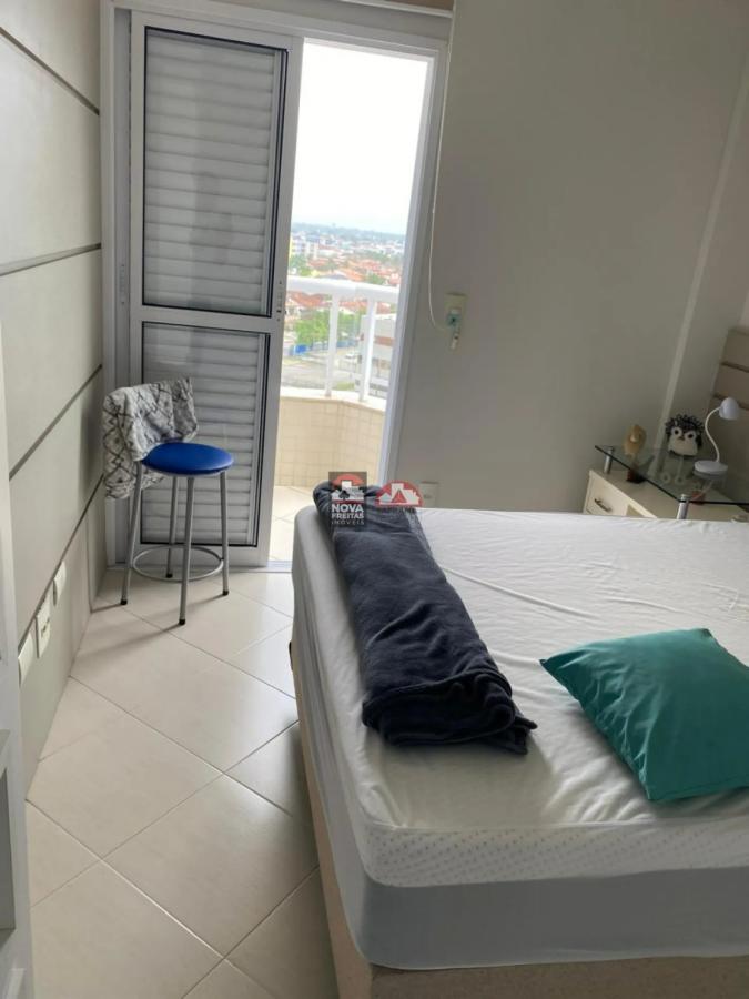 Apartamento à venda com 4 quartos, 191m² - Foto 17