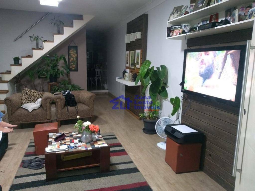 Casa à venda com 3 quartos, 150m² - Foto 2