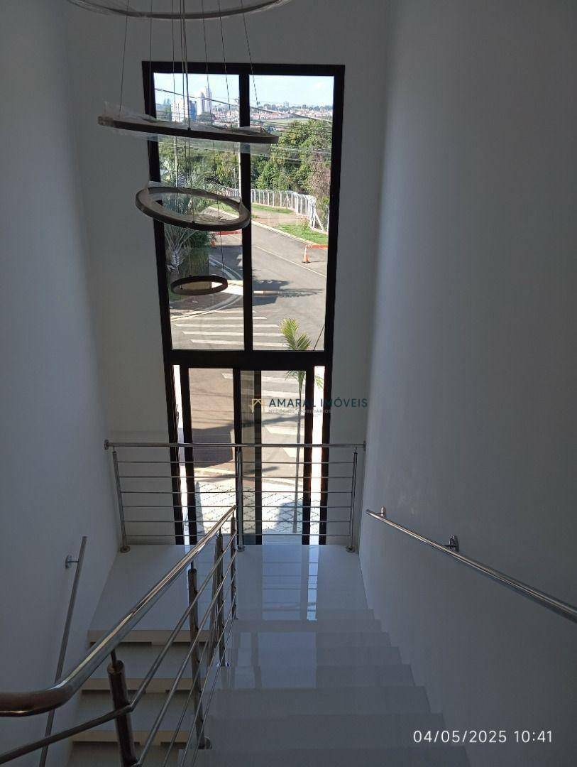 Sobrado à venda com 4 quartos, 200m² - Foto 24