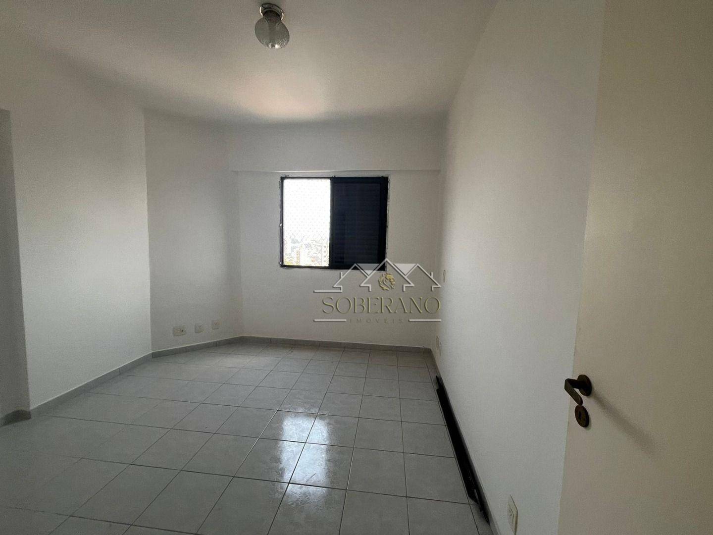 Apartamento para alugar com 3 quartos, 83m² - Foto 15