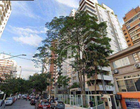 Apartamento para alugar com 3 quartos, 215m² - Foto 22