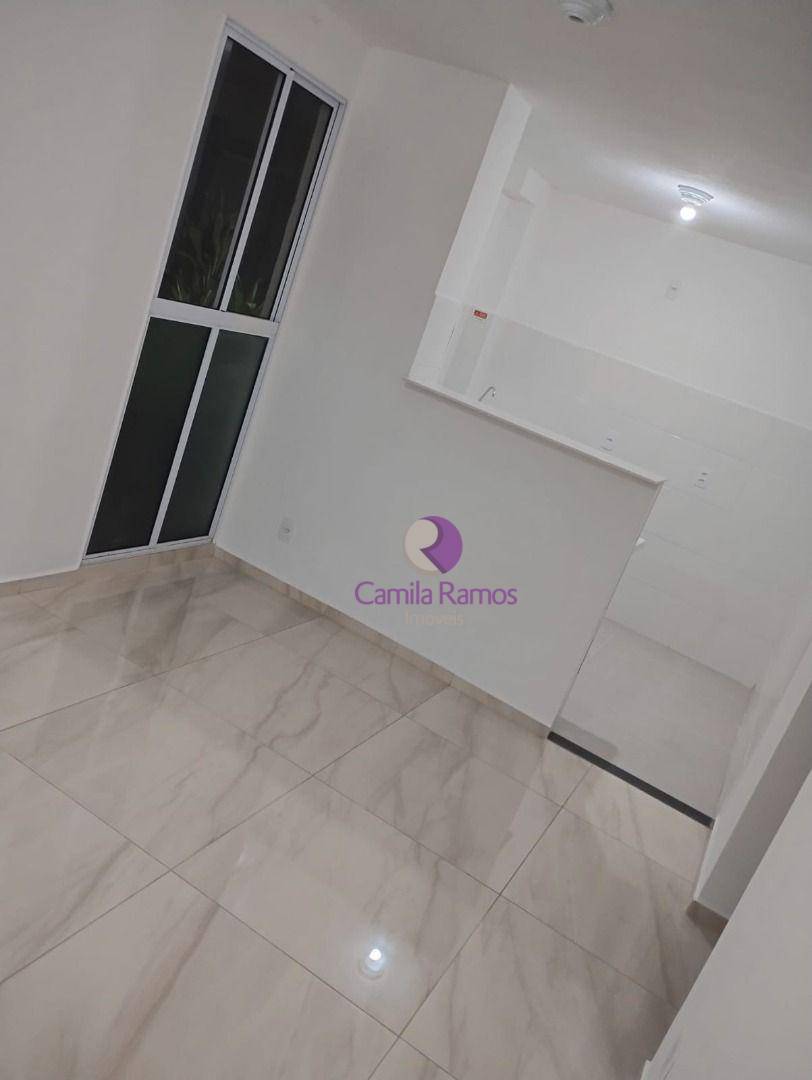 Apartamento para alugar com 2 quartos, 40m² - Foto 2