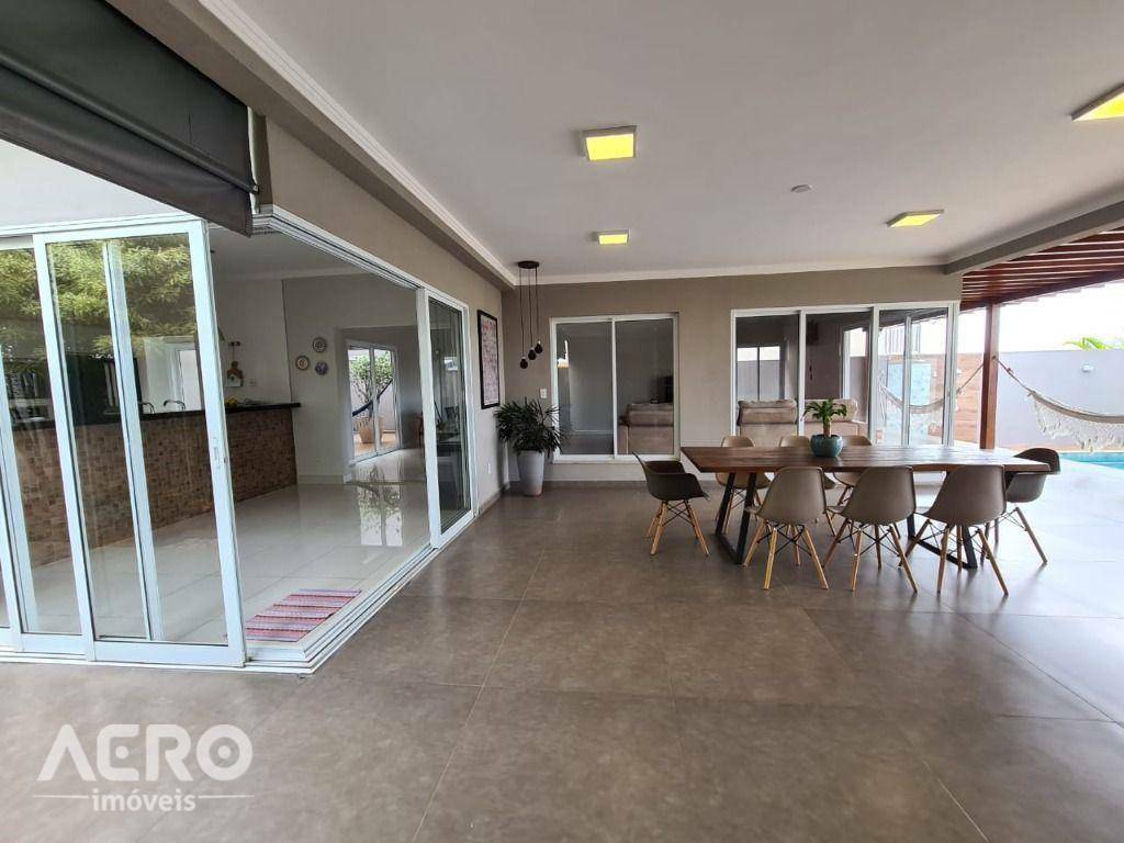 Casa de Condomínio à venda com 3 quartos, 330m² - Foto 26